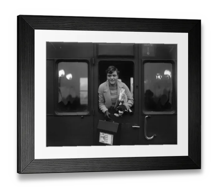 Framed Print : Miss M Gleitze and Miss M Hudson, rival swimmer leave for Tangier. Miss Hudson