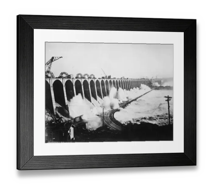 Framed Print : Wilson Dam on the Tennessee River. 1926 Framed Print : Wilson Dam on the Tennessee River. 1926