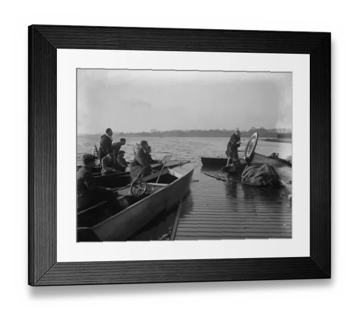 Framed Print : Archery from motor boats on Welsh Harp, Hendon. Competitors in their motor boats Framed Print : Archery from motor boats on Welsh Harp, Hendon. Competitors in their motor boats