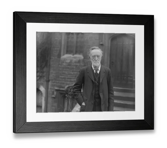 Framed Print : Sir Walter Parrott. The Kings organist. Windsor Castle. 13 February 1923