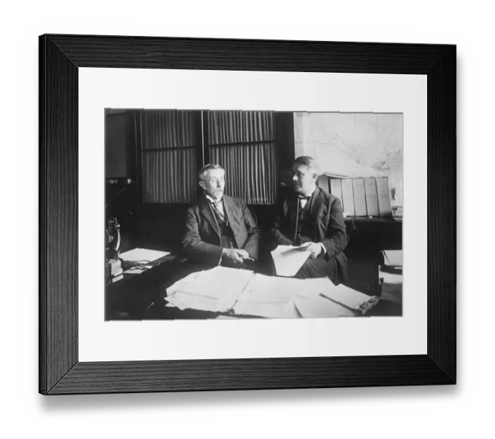 Framed Print : To negotiate with Abdul Krim. General Simons, Commander of the Moroccan divisions Framed Print : To negotiate with Abdul Krim. General Simons, Commander of the Moroccan divisions