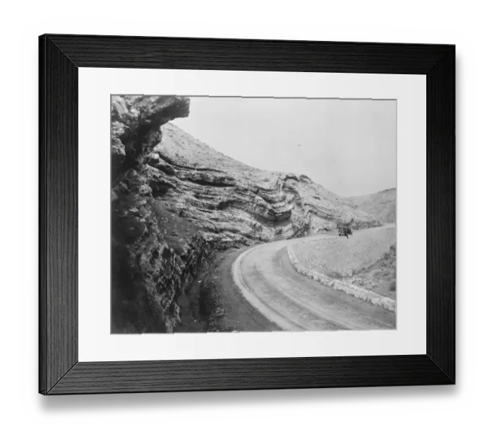 Framed Print : Opening up Palestine for motorists. The splendid new Old Jericho Road, showing