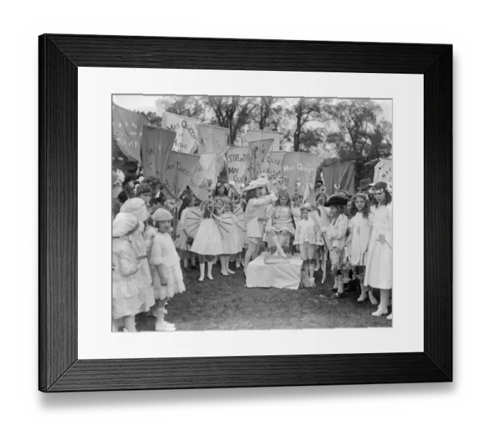 Framed Print : Crowning of May Queen at Hayes Common 2 May 1920 Framed Print : Crowning of May Queen at Hayes Common 2 May 1920
