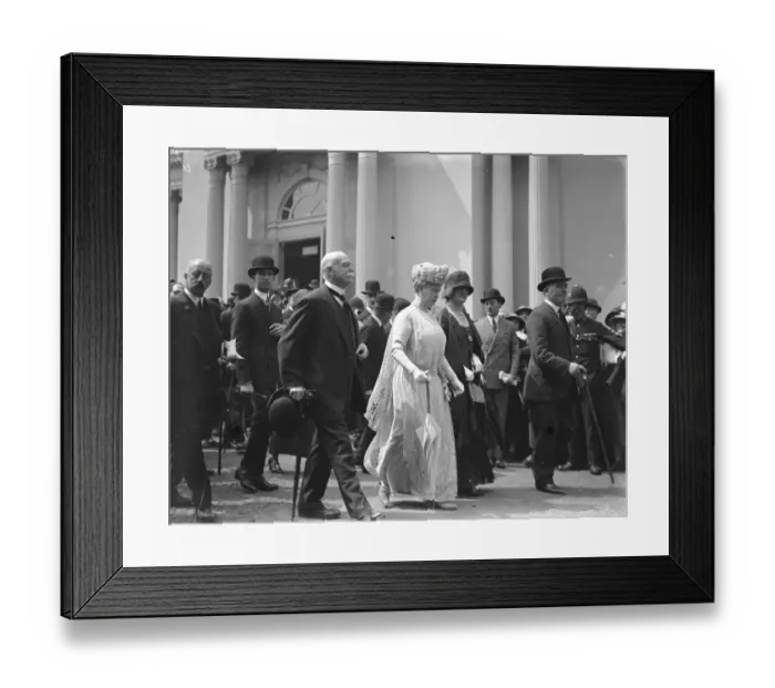 Framed Print : King and Queen of Italy at British Empire exhibition at Wembley. The Royal party Framed Print : King and Queen of Italy at British Empire exhibition at Wembley. The Royal party