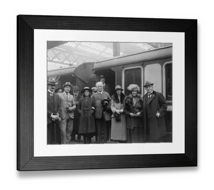 Framed Print : The British Sulgrave Institutions Visit to America The delegation including Mr Harold Spender Framed Print : The British Sulgrave Institutions Visit to America The delegation including Mr Harold Spender