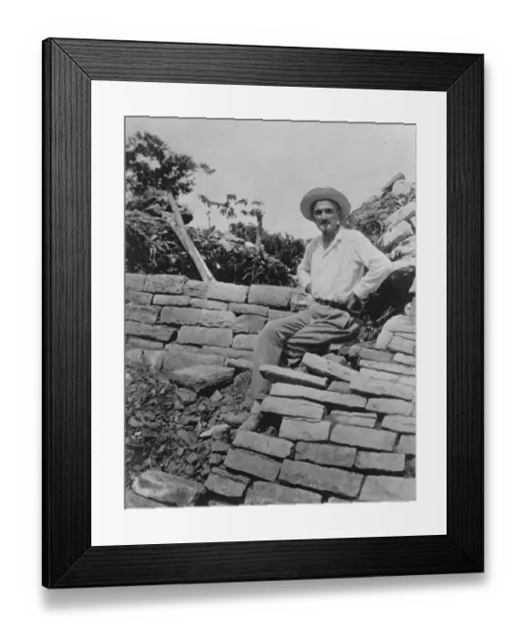 Framed Print : Famous explorers striking discovery. Dated tablet found on Hitherto Unknown Maya
