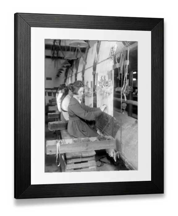 Framed Print : Carpet making at Wilton. Weaving a handmade real Axminster carpet. 1 November 1920 Framed Print : Carpet making at Wilton. Weaving a handmade real Axminster carpet. 1 November 1920