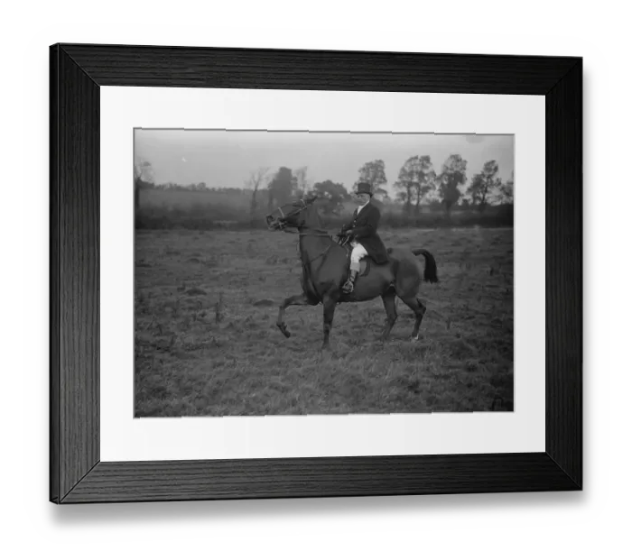 Framed Print : Opening Meet of Whaddon Chase at Cublington, Bucks. The Earl of Orkney at the Meet Framed Print : Opening Meet of Whaddon Chase at Cublington, Bucks. The Earl of Orkney at the Meet