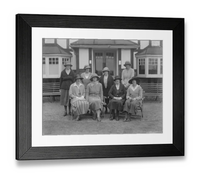 Framed Print : Actresses Lose at Golf The stage ladies Golfing society played an eight team match Framed Print : Actresses Lose at Golf The stage ladies Golfing society played an eight team match