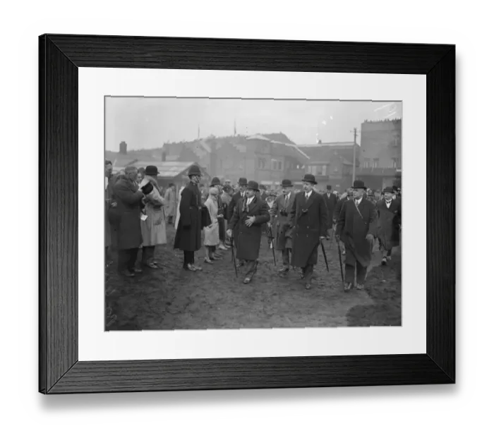 Framed Print : Sensational Grand National. King Amanullah walking to the paddock. 30 March 1928 King Framed Print : Sensational Grand National. King Amanullah walking to the paddock. 30 March 1928 King
