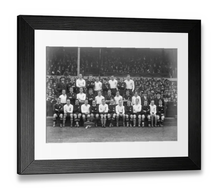Framed Print : The King sees Combined Services team defeated by the All Blacks at Twickenham Framed Print : The King sees Combined Services team defeated by the All Blacks at Twickenham
