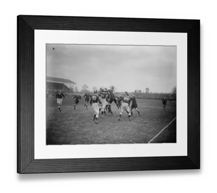 Framed Print : Rugby match between Army and Navy at Twickenham. 7 March 1925 Framed Print : Rugby match between Army and Navy at Twickenham. 7 March 1925