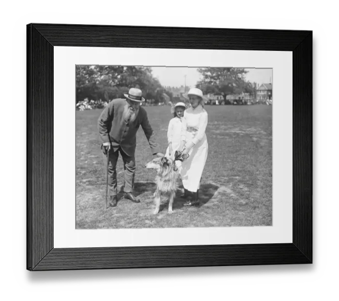 Framed Print : London County Cricket Club cricket match at Stratford William Gilbert Grace Framed Print : London County Cricket Club cricket match at Stratford William Gilbert Grace