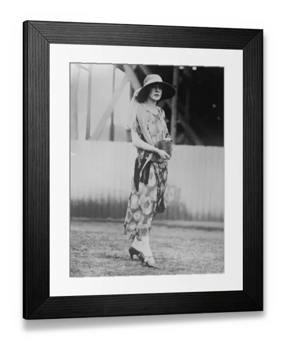 Framed Print : Lady Diana Duff Cooper at the international polo match at Meadow Bank Polo Club Framed Print : Lady Diana Duff Cooper at the international polo match at Meadow Bank Polo Club