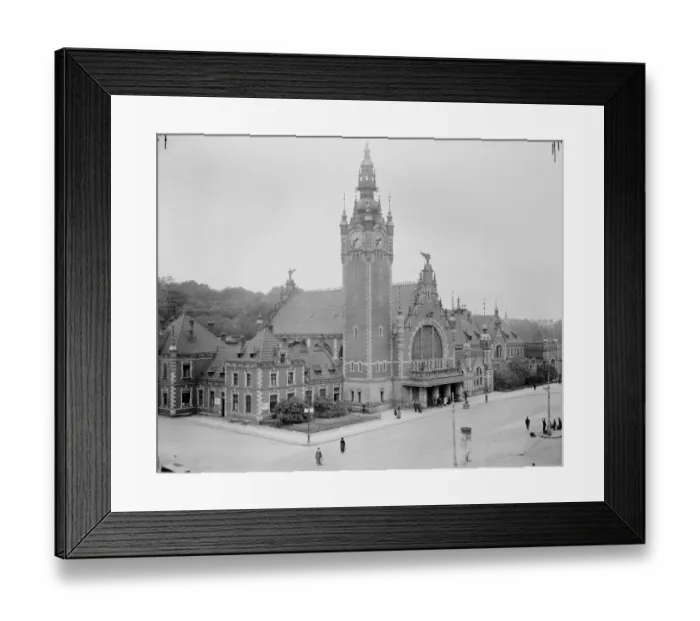 Framed Print : Dantzig, Poland City train station 24 October 1921 Framed Print : Dantzig, Poland City train station 24 October 1921