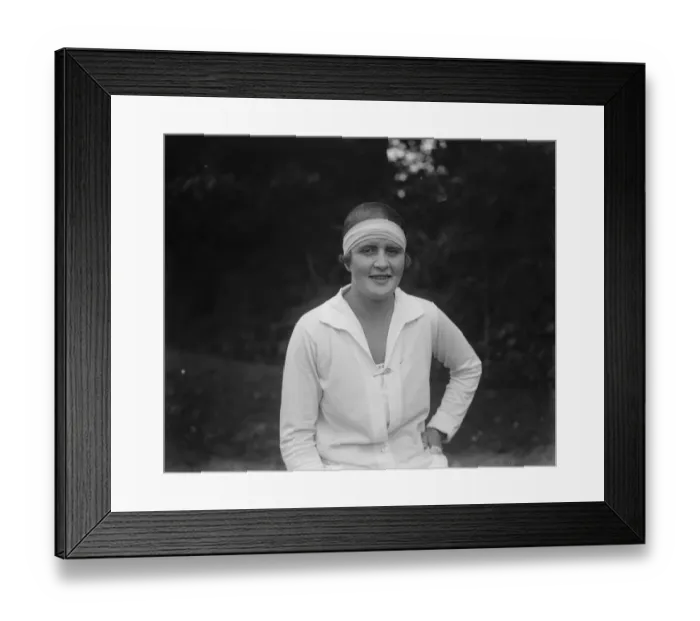 Framed Print : Miss Heine, the South African tennis star. 18 May 1927 Framed Print : Miss Heine, the South African tennis star. 18 May 1927
