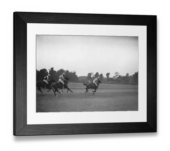 Framed Print : Polo at Hurlingham. Queens Bays versus 10th Hussars. 16 June 1928 Framed Print : Polo at Hurlingham. Queens Bays versus 10th Hussars. 16 June 1928