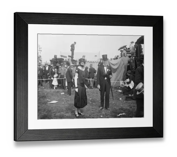 Framed Print : Ascot Sir Victor and Lady Warrender 17 June 1924 Framed Print : Ascot Sir Victor and Lady Warrender 17 June 1924
