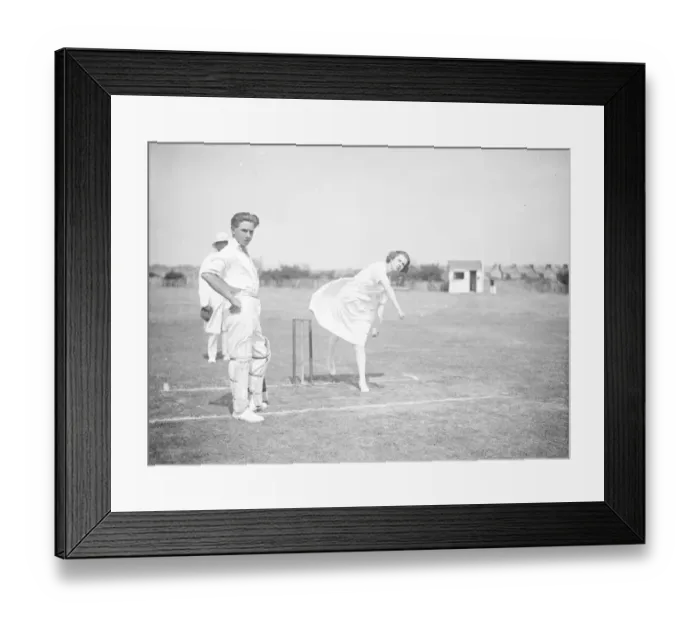 Framed Print : Wonderful woman bowler Miss Muriel Maxted, Captain of the Beaver Wednesday Cricket Club