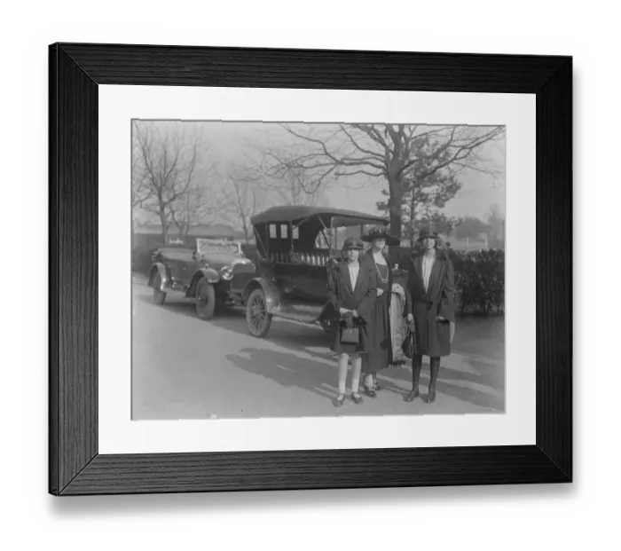 Framed Print : Spanish Princesses at Polo Match Princess Beatrice and Princess Christina the two