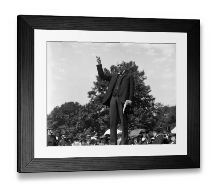 Framed Print : League of Nations celebrations in Hyde Park, London. Lord Robert Cecil speaking Framed Print : League of Nations celebrations in Hyde Park, London. Lord Robert Cecil speaking