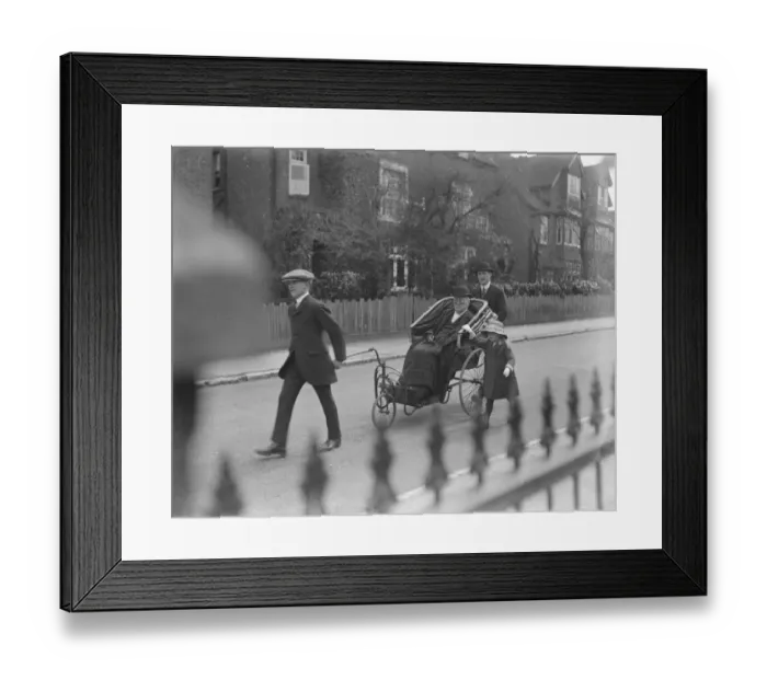 Framed Print : Lord Rosebery opens bowling green at Epsom. Lord Rosebery on his way to the ceremony Framed Print : Lord Rosebery opens bowling green at Epsom. Lord Rosebery on his way to the ceremony