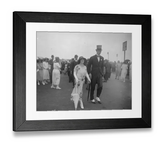 Framed Print : Royal Ascot Mrs Hilton Phillipson M P and her hsband 18 June 1924 Framed Print : Royal Ascot Mrs Hilton Phillipson M P and her hsband 18 June 1924