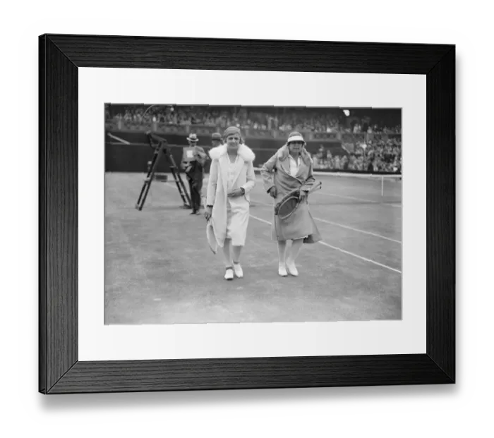 Framed Print : Lawn tennis at Wimbledon. Miss Betty Nuthall and Mrs Hill photographed before their match Framed Print : Lawn tennis at Wimbledon. Miss Betty Nuthall and Mrs Hill photographed before their match