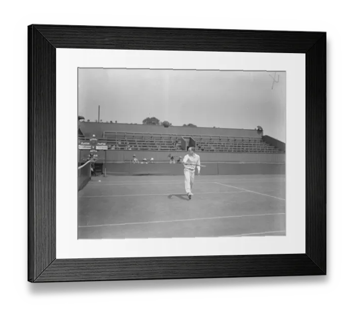 Framed Print : Raymond beats Washburn at Wimbeldon L Raymond (s Africa ) defeated W M Washburn Framed Print : Raymond beats Washburn at Wimbeldon L Raymond (s Africa ) defeated W M Washburn
