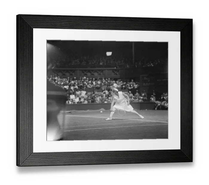 Framed Print : Miss Joan Fry beaten at Wimbledon, seen here in play. 29 June 1929 Framed Print : Miss Joan Fry beaten at Wimbledon, seen here in play. 29 June 1929