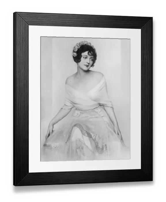 Framed Print : Italys prettiest woman, who has become a film star at a salary described as Fantastic Framed Print : Italys prettiest woman, who has become a film star at a salary described as Fantastic