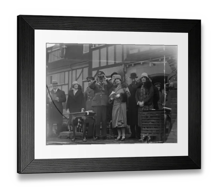 Framed Print : The King and Queen of Afghanistan at Hendon. 17 March 1928 King Amanullah Framed Print : The King and Queen of Afghanistan at Hendon. 17 March 1928 King Amanullah