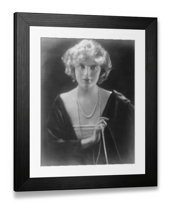 Framed Print : A fair politician The Baroness Lucy Hatvany, who exerts a remarkable influence Framed Print : A fair politician The Baroness Lucy Hatvany, who exerts a remarkable influence