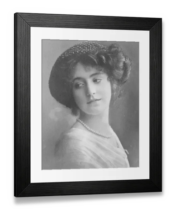 Framed Print : Professional bridesmaid earns ? 800 a year. Signorina Mandrassi. 24 August 1922