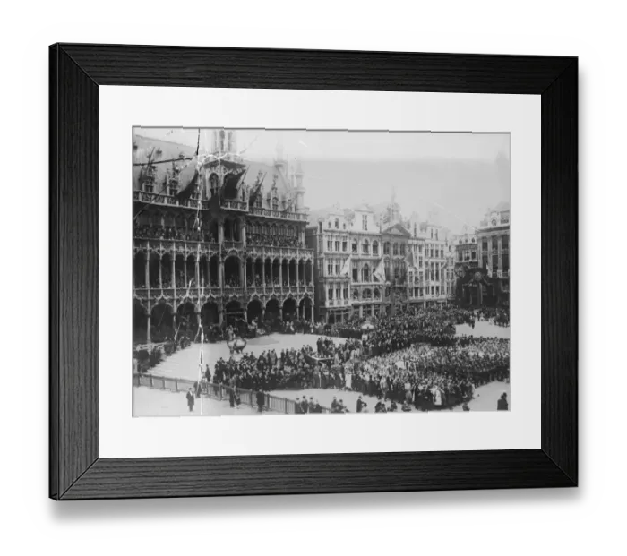 Framed Print : Brussels, Grand Place 21 January 1926 Framed Print : Brussels, Grand Place 21 January 1926