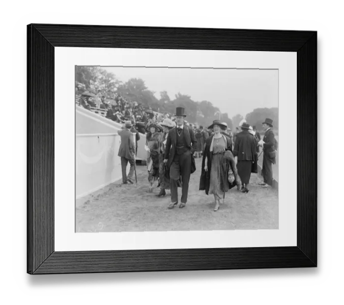 Framed Print : America defeats England in the first international polo match at Hurlingham in London General