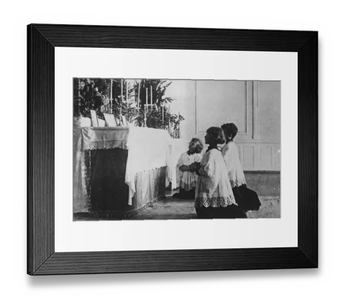 Framed Print : Devotion. Three of the children of the ex Empress of Austria, praying in the private Framed Print : Devotion. Three of the children of the ex Empress of Austria, praying in the private
