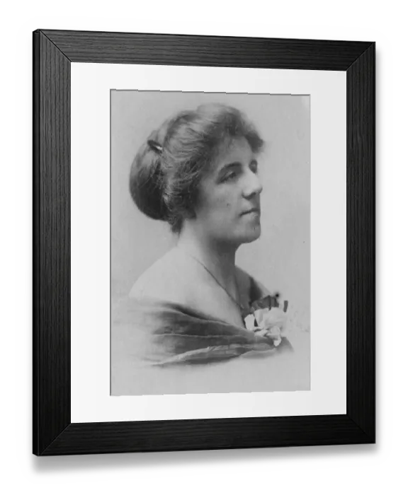 Framed Print : Miss Clifford Waltham 4 October 1922 Framed Print : Miss Clifford Waltham 4 October 1922