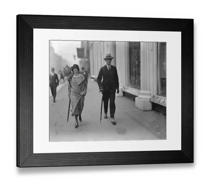 Framed Print : The King and Queen of Belgium in London. Queen Elisabeth of Belgium seen here Framed Print : The King and Queen of Belgium in London. Queen Elisabeth of Belgium seen here