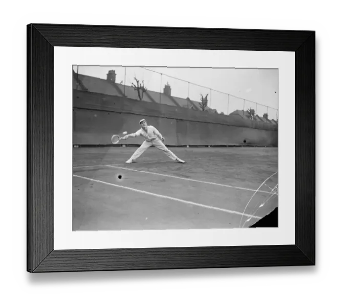 Framed Print : Lawn Tennis Championships at Magdalen Park, Oxfordshire P D B Spence who defeated