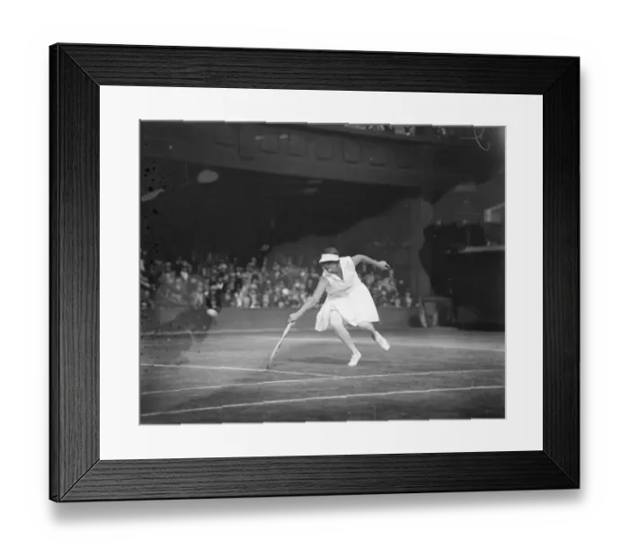 Framed Print : Lawn tennis at Wimbledon. Miss Eileen Bennett in play. 24 June 1927 Framed Print : Lawn tennis at Wimbledon. Miss Eileen Bennett in play. 24 June 1927
