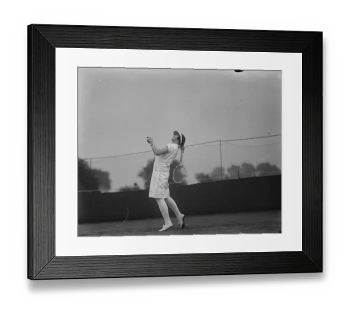 Framed Print : The Surbiton tennis tournament. Peggy Saunders in play. 20 May 1926 Framed Print : The Surbiton tennis tournament. Peggy Saunders in play. 20 May 1926