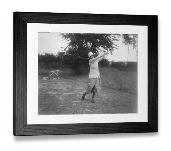 Framed Print : Ladies Parliamentary golf at Edgware The Marchioness of Carisbrooke 25 June 1920