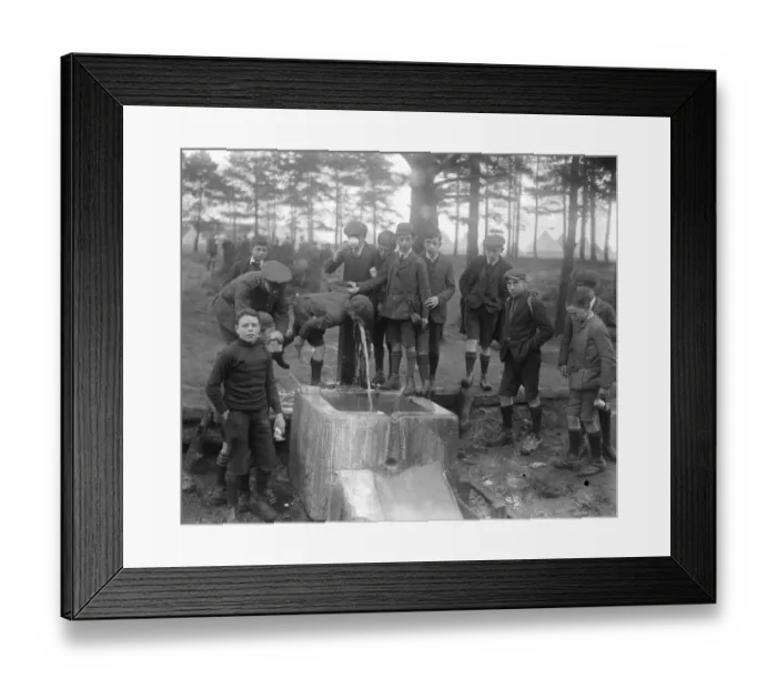 Framed Print : May Day on Wimbeldon Common Boys of the West Hill School Wandsworth, sampling Framed Print : May Day on Wimbeldon Common Boys of the West Hill School Wandsworth, sampling