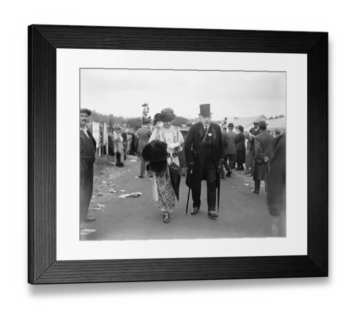 Framed Print : Ascot The Earl and Countess of Denbigh 21 June 1923 Framed Print : Ascot The Earl and Countess of Denbigh 21 June 1923