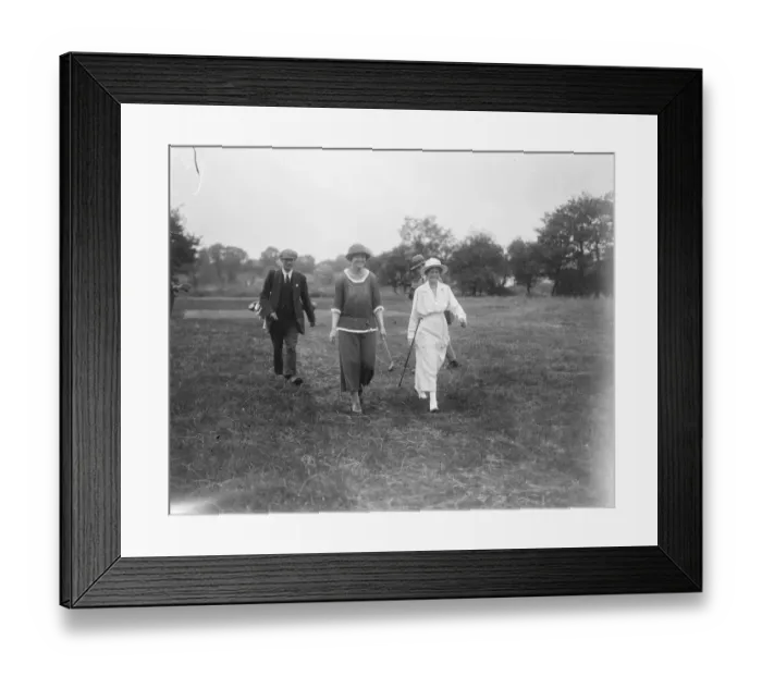 Framed Print : Ladies Parliamentary golf at Edgware Lady Rathcreedon ( right ) and Mrs Swan, daughter Framed Print : Ladies Parliamentary golf at Edgware Lady Rathcreedon ( right ) and Mrs Swan, daughter
