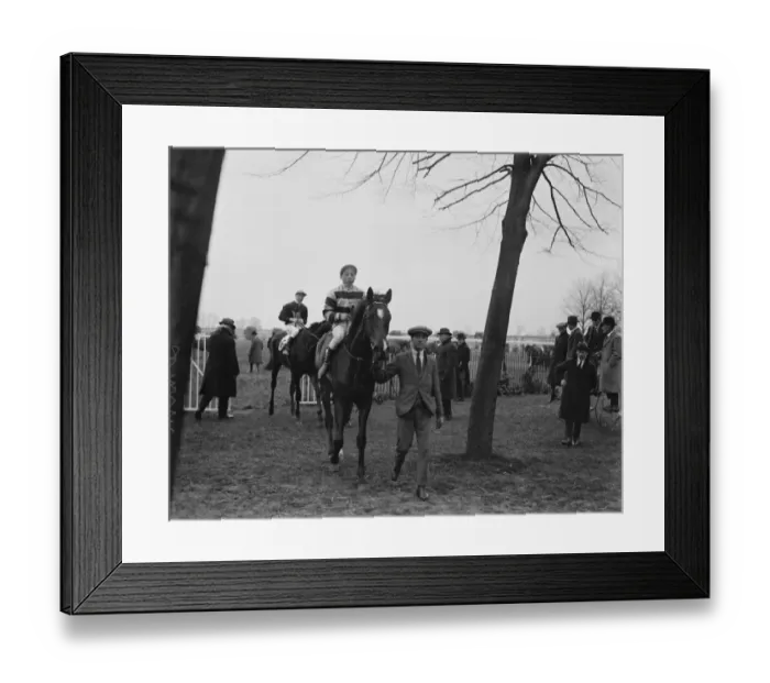 Framed Print : Smirke again to the fore at Windsor Races. C Smirke, who heads the list of winning jockeys