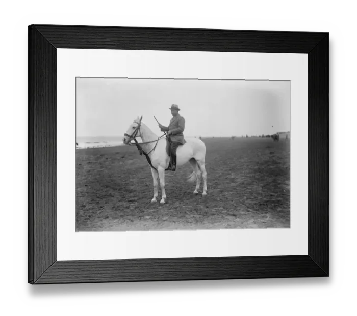 Framed Print : Jodhpur Polo team champions of India with their ponies and Dusky attendants at Minehead Major Framed Print : Jodhpur Polo team champions of India with their ponies and Dusky attendants at Minehead Major