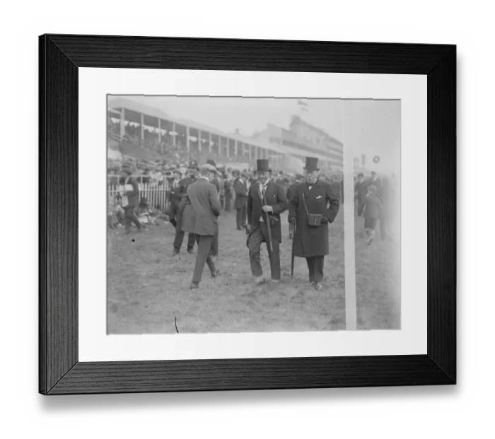 Framed Print : Derby day at Epsom Mr Richmond Marsh ( Kingss trainer ) and Lord Marcus Beresford
