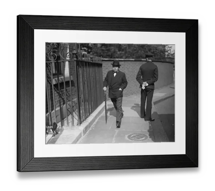 Framed Print : Cabinet meeting at No 10 Downing Street, London. Mr William Bridgeman. 3 June 1929 Framed Print : Cabinet meeting at No 10 Downing Street, London. Mr William Bridgeman. 3 June 1929